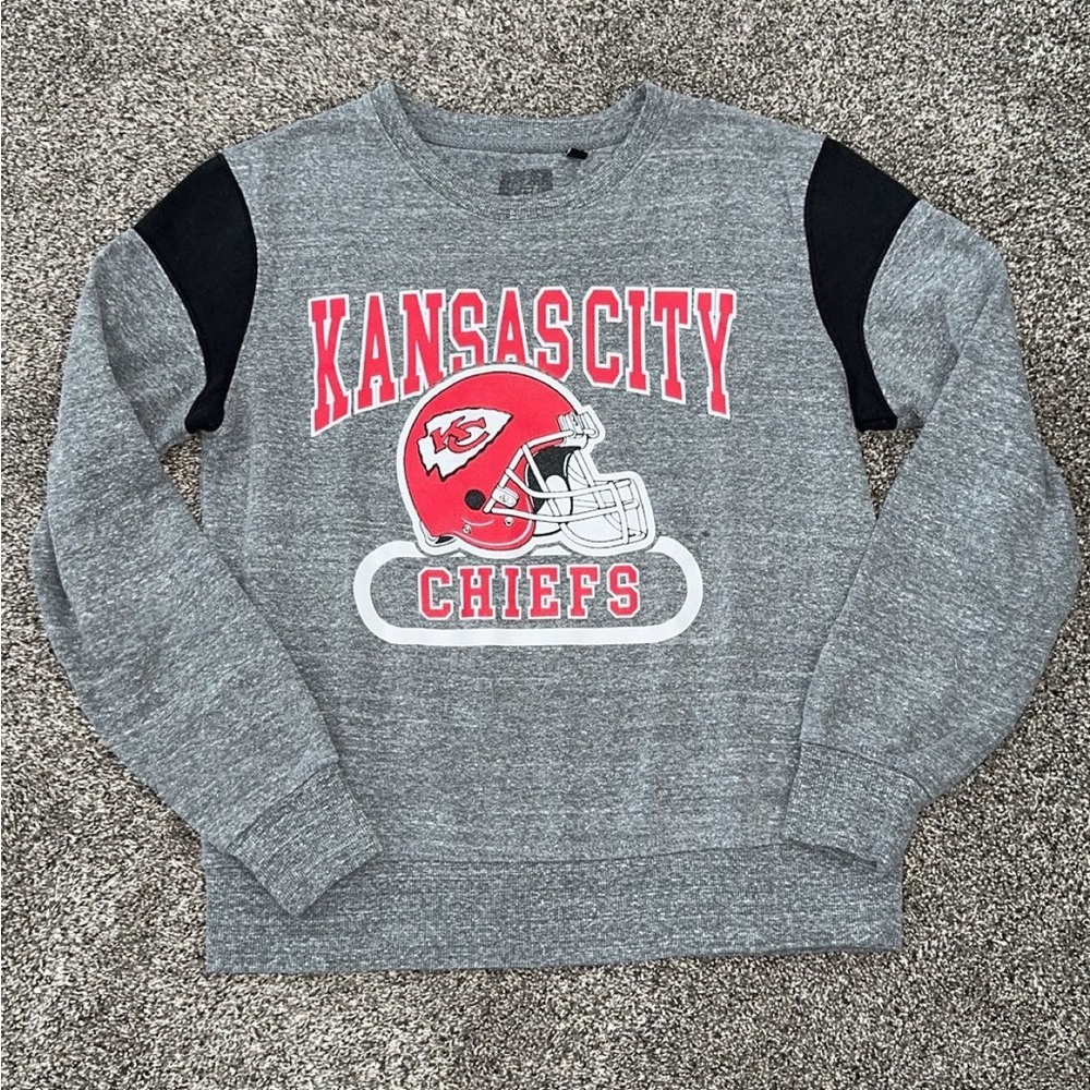 Chiefs sweatshirt